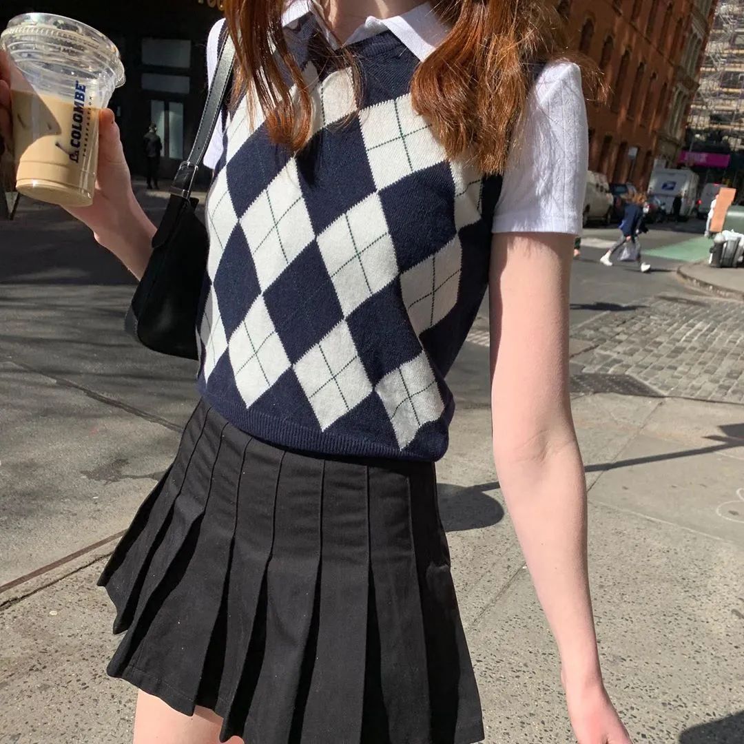 被bm风毁掉的女生,被bm风毁掉的女孩