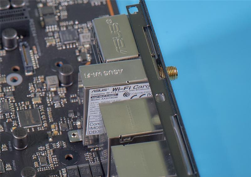 华硕ROGMAXIMUSXIIEXTREME主板评测：为什么它能值8999元