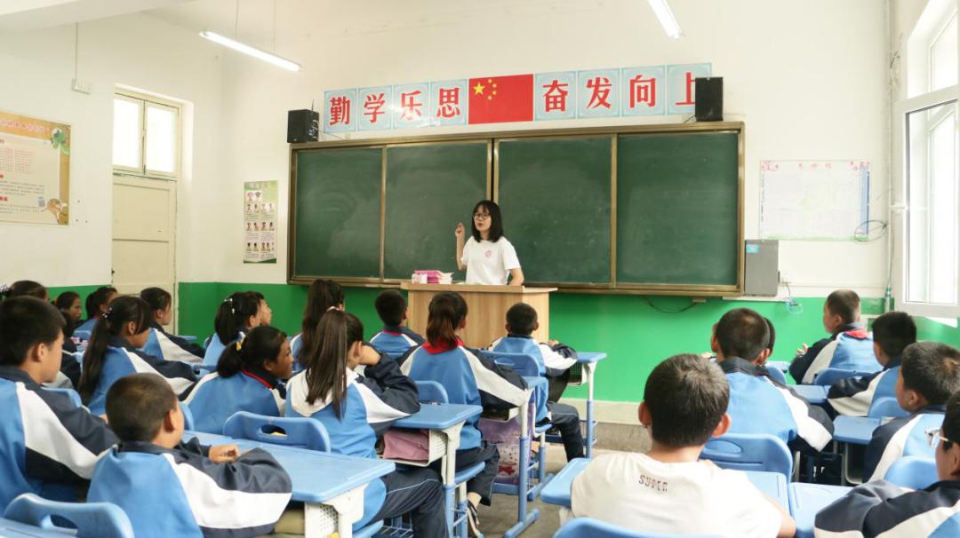 这里有一份跨越山海的情谊，请您接收！