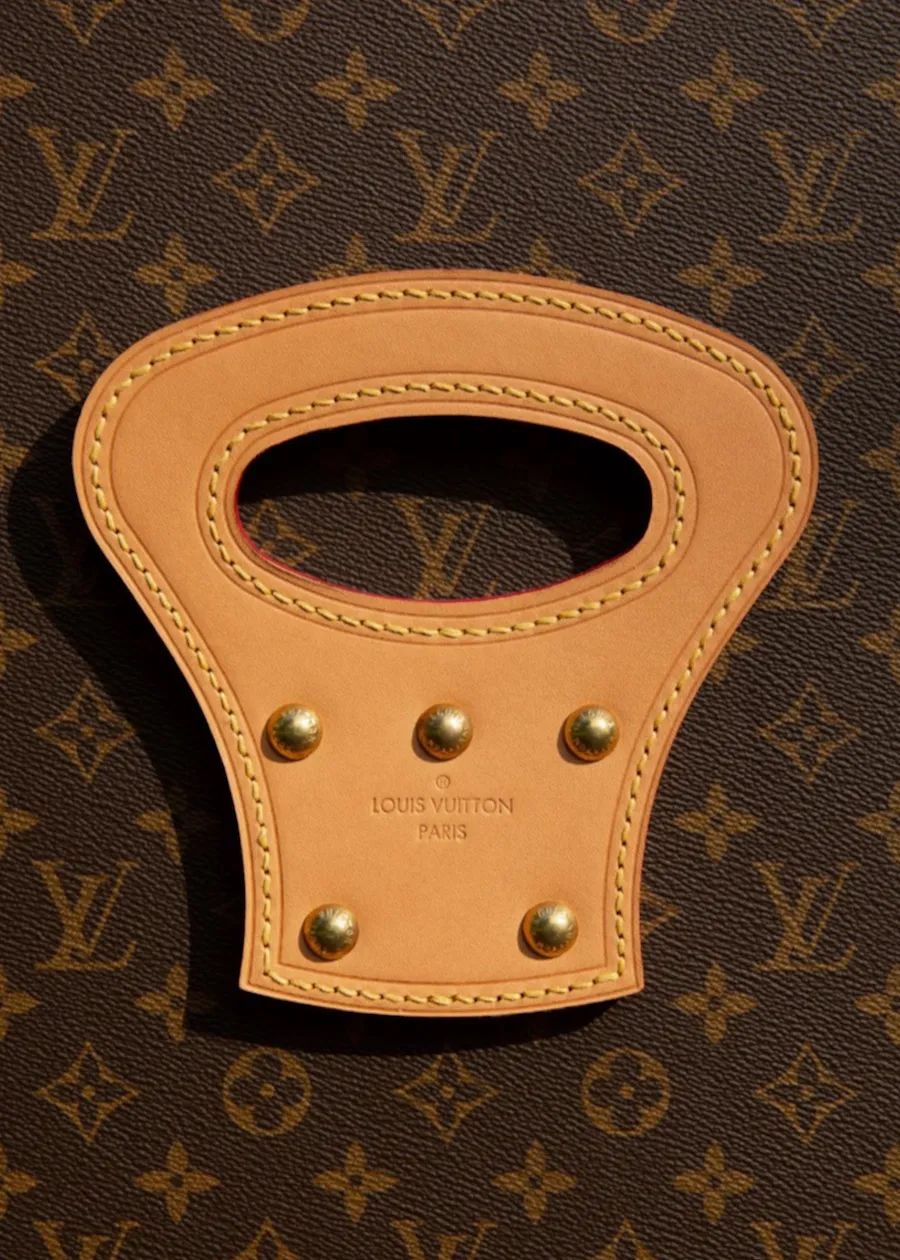 一只硬箱的传奇之旅