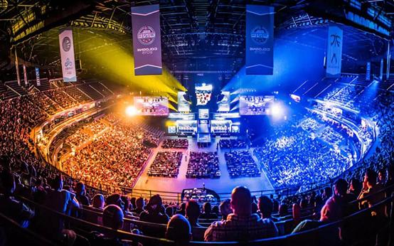 技嘉17.3寸aorus17g缺点,技嘉aorus17g-xc笔记本怎么样