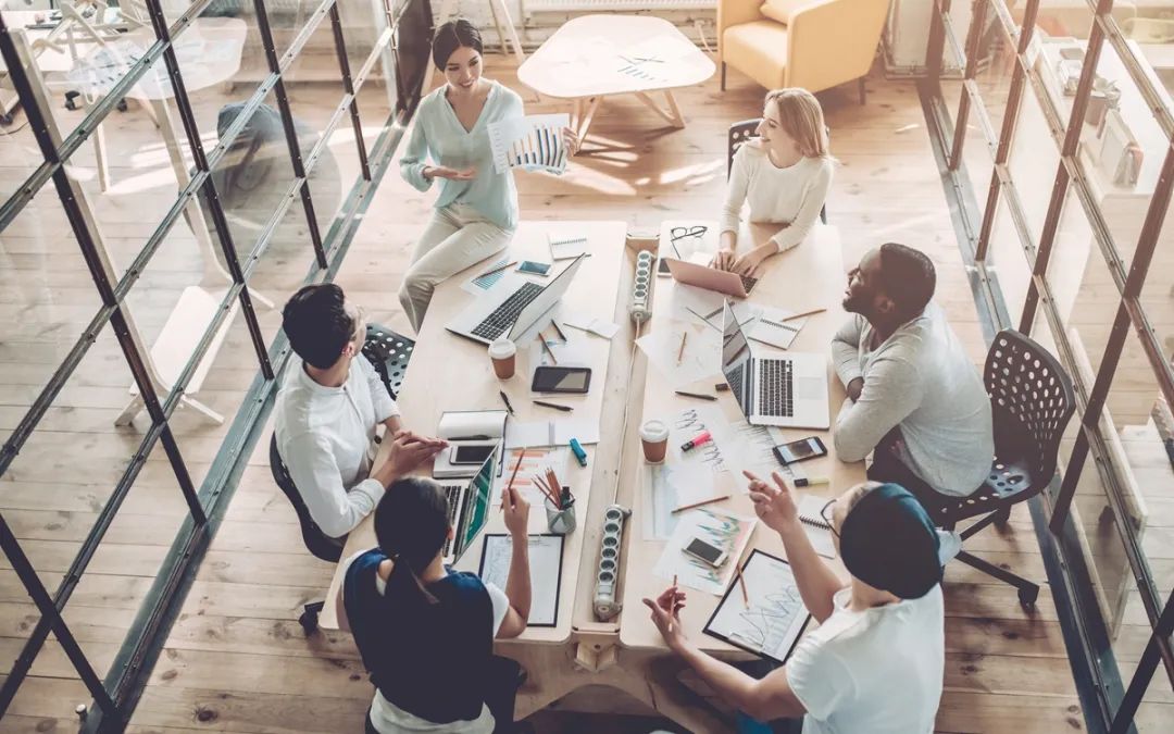 销售经理要管理一个团队,销售经理要担什么样的责任