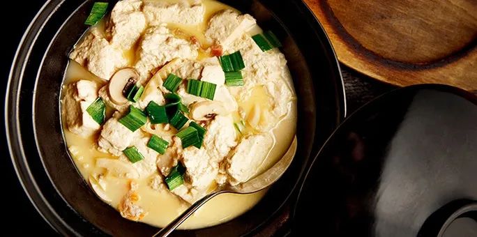 36000方！杭州城西这家社区mall，80%是烟火气小馆！100块吃8个经典老菜，还有思聪打卡店