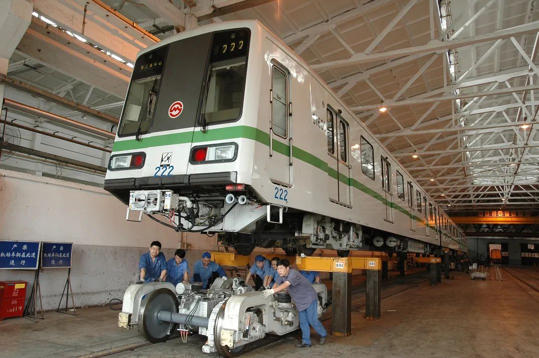 上海地铁胖头鱼号列车,上海地铁2号线西瓜线