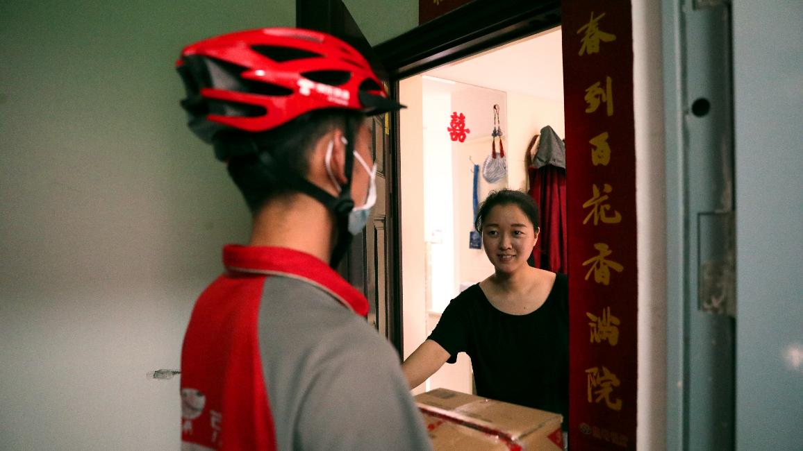 京东618第一单视频,京东618首单送达时间