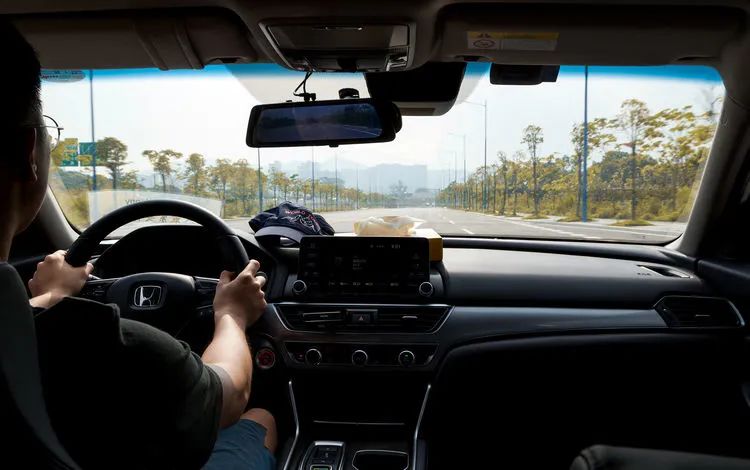 灵魂拷问:补贴6万,他真会把雅阁换成凯美瑞吗?