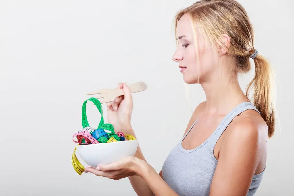 胆固醇高能生酮饮食吗,降低胆固醇可以改善代谢吗