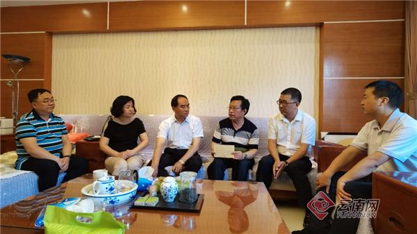 昆明工会医疗互助报销比例,工会困难职工医疗救助报销比例