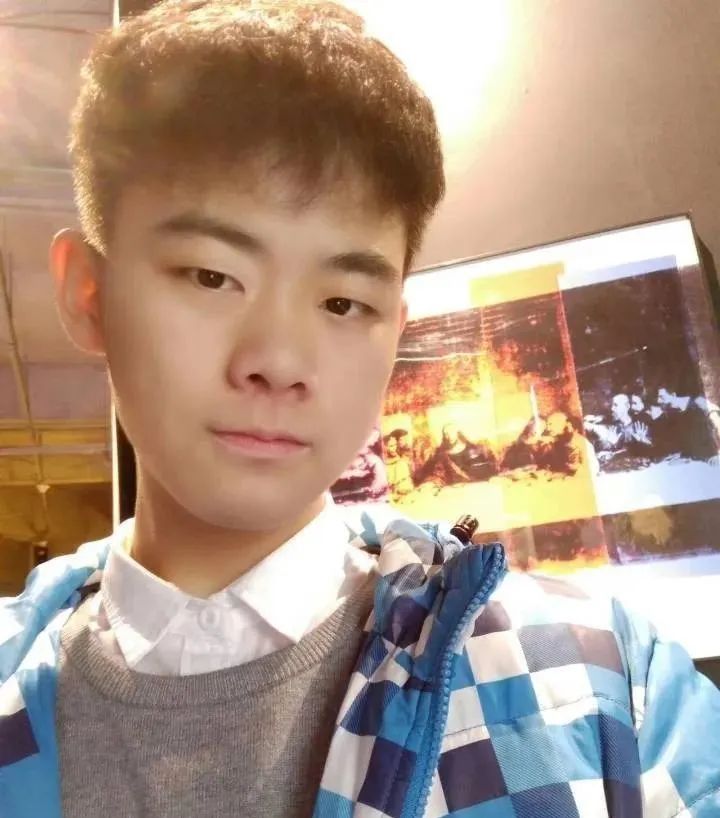 又见学霸,学霸宿舍6人全部上清华北大