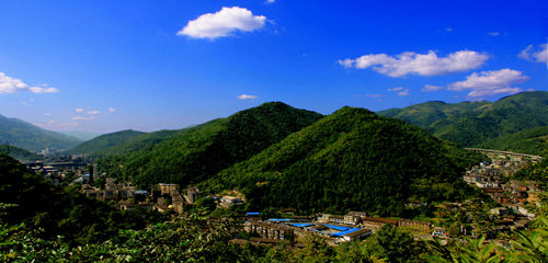 中国从极贫极弱到国富民强,中国西部第一村