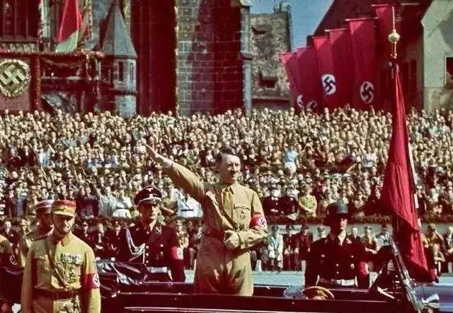 塞奇·莫斯科维奇｜群体催眠术