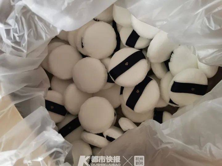 cpb纪梵希粉底,真假纪梵希粉扑