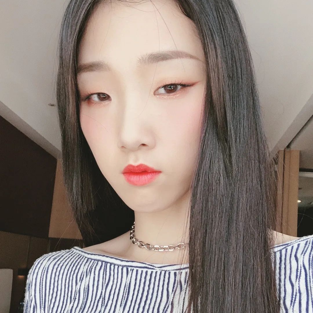 变双眼皮半个月后回到单眼皮,双眼皮怎么临时变成单眼皮