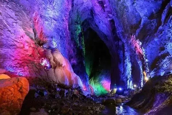 黑洞河漂流门票在线购买,黑洞河漂流景区门票