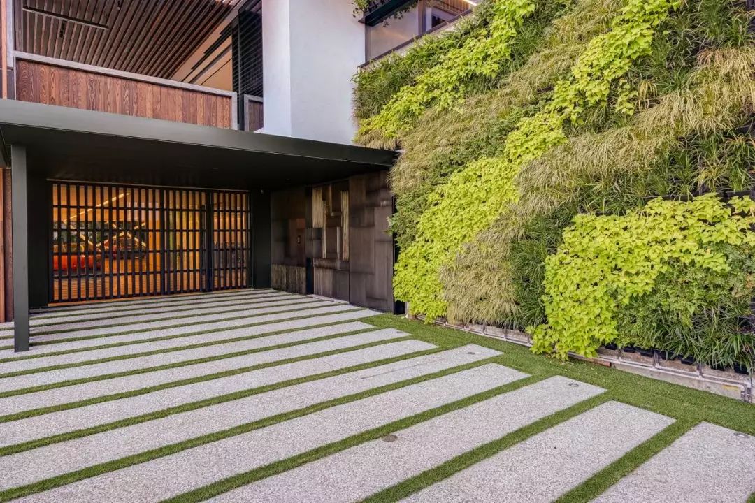 给大家介绍一下3000万的豪宅,价值10亿这样的豪宅你见过吗