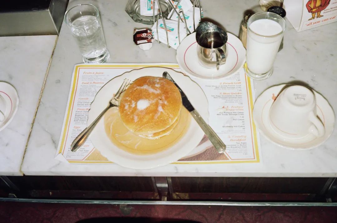 大师|传奇摄影师用一台禄来35，讲述近50年艺术旅程幕后的故事