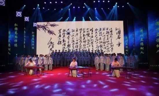 汽开区第四中学,汽开区哪所学校好