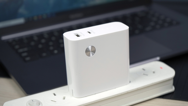 小米50w二合一充电宝充电器兼容性,小米50w二合一充电器怎么样