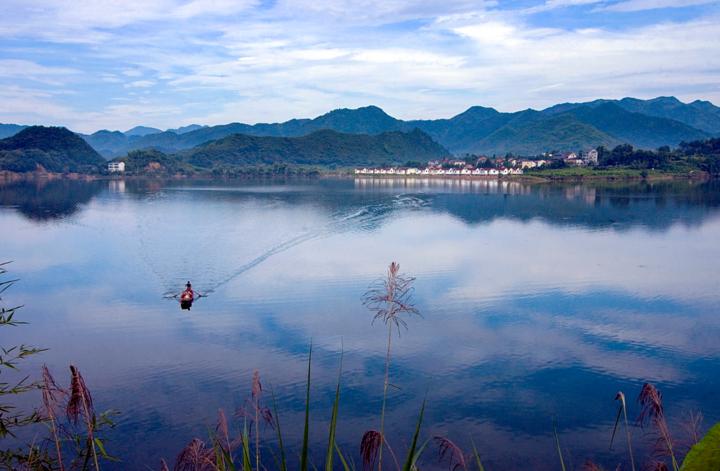 周末去哪儿⑭|万市的漂流，场口的瓜，胥口桃源避暑行……麻烦给我的爱人来一份“夏日清凉”！