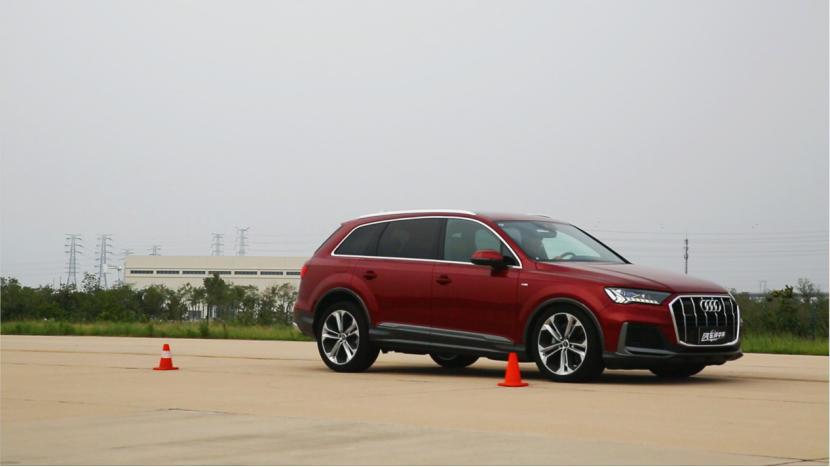 全新奥迪Q7试驾：我承受了改款车型不该承受之重