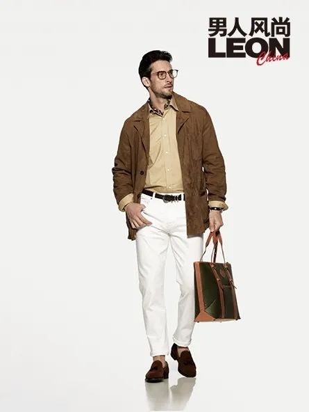 白色牛仔自显贵气，入手不需要理由