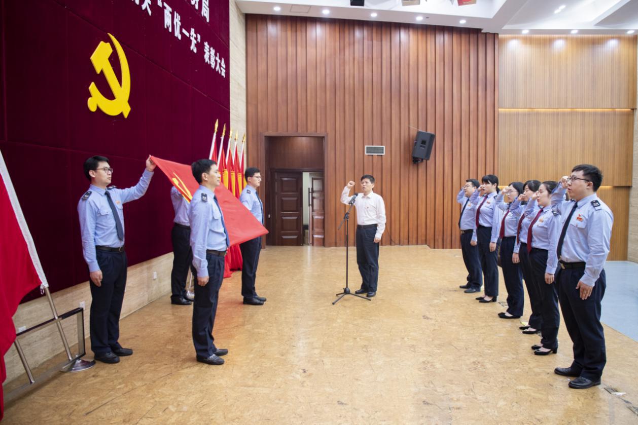 税务局税收宣传月主题活动,税务与企业联合举办庆七一活动