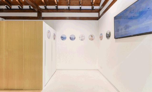 西湖边有汉服体验店吗,西湖旁边的汉服体验馆在哪