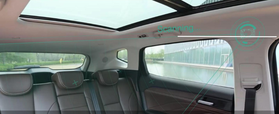 充满科技感的车多功能,车上稀奇古怪的功能