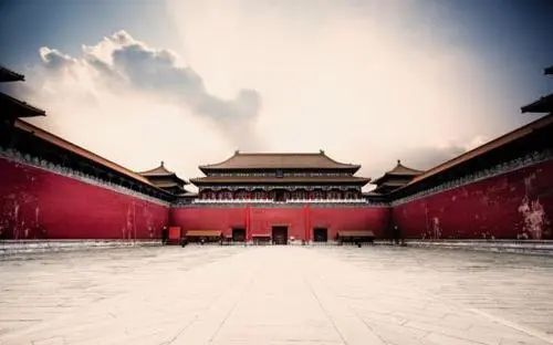 “故宫文具”拍了拍“国潮青年”