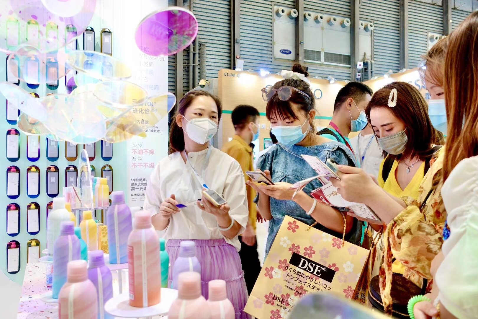 美博会彩妆品牌在哪个区,美博会广州彩妆品牌