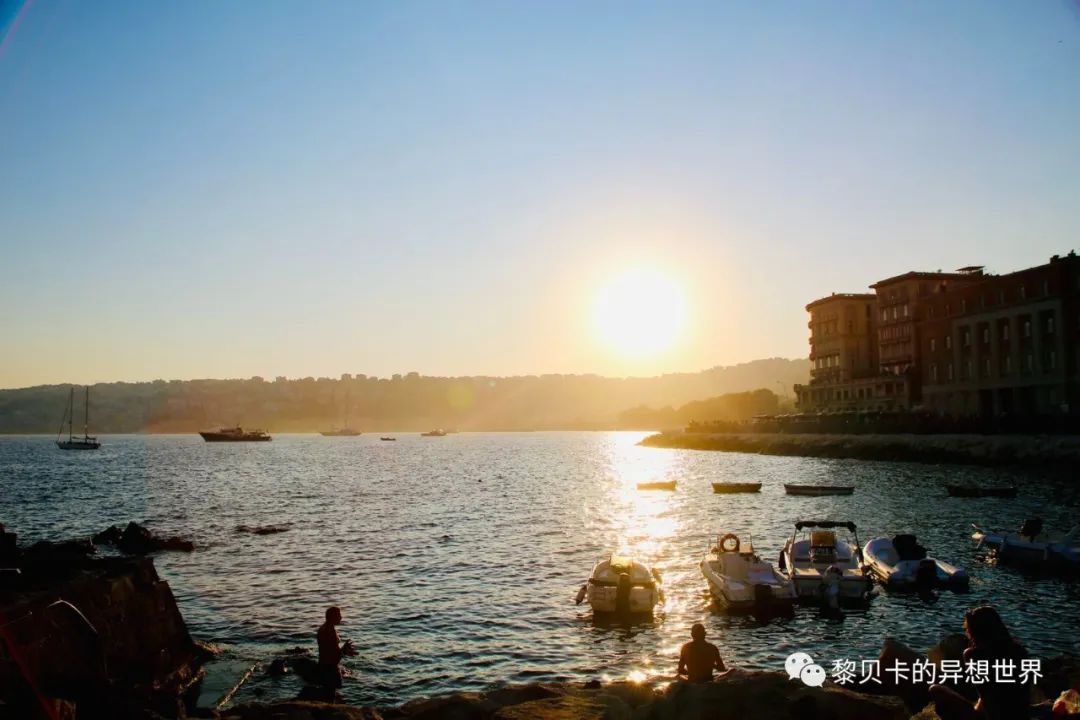 贝壳鞋搭配女生夏天裙子,贝壳分享好物