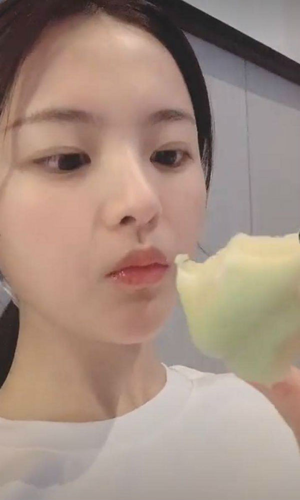 瑞酱长草日记丨舞台下的火箭少女，素颜也这么好看？