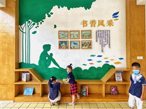 退台式教学楼、超大公共空间,怀化这所学校美得不像实力派