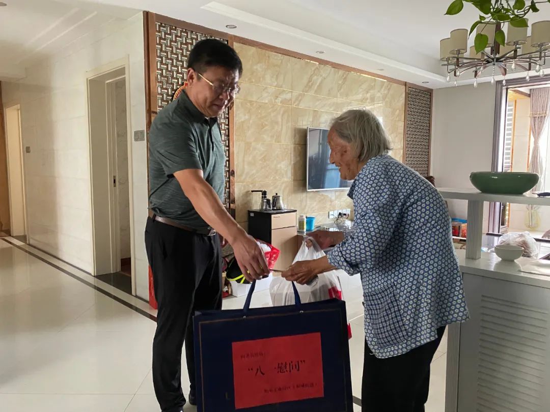 致敬老兵的一生,老兵不老致敬老兵