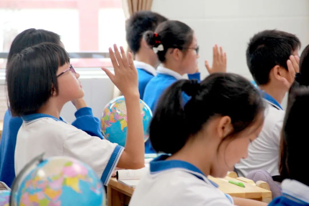 厉害！这所学校有魔力，老师是细节控，学生是自律狂！