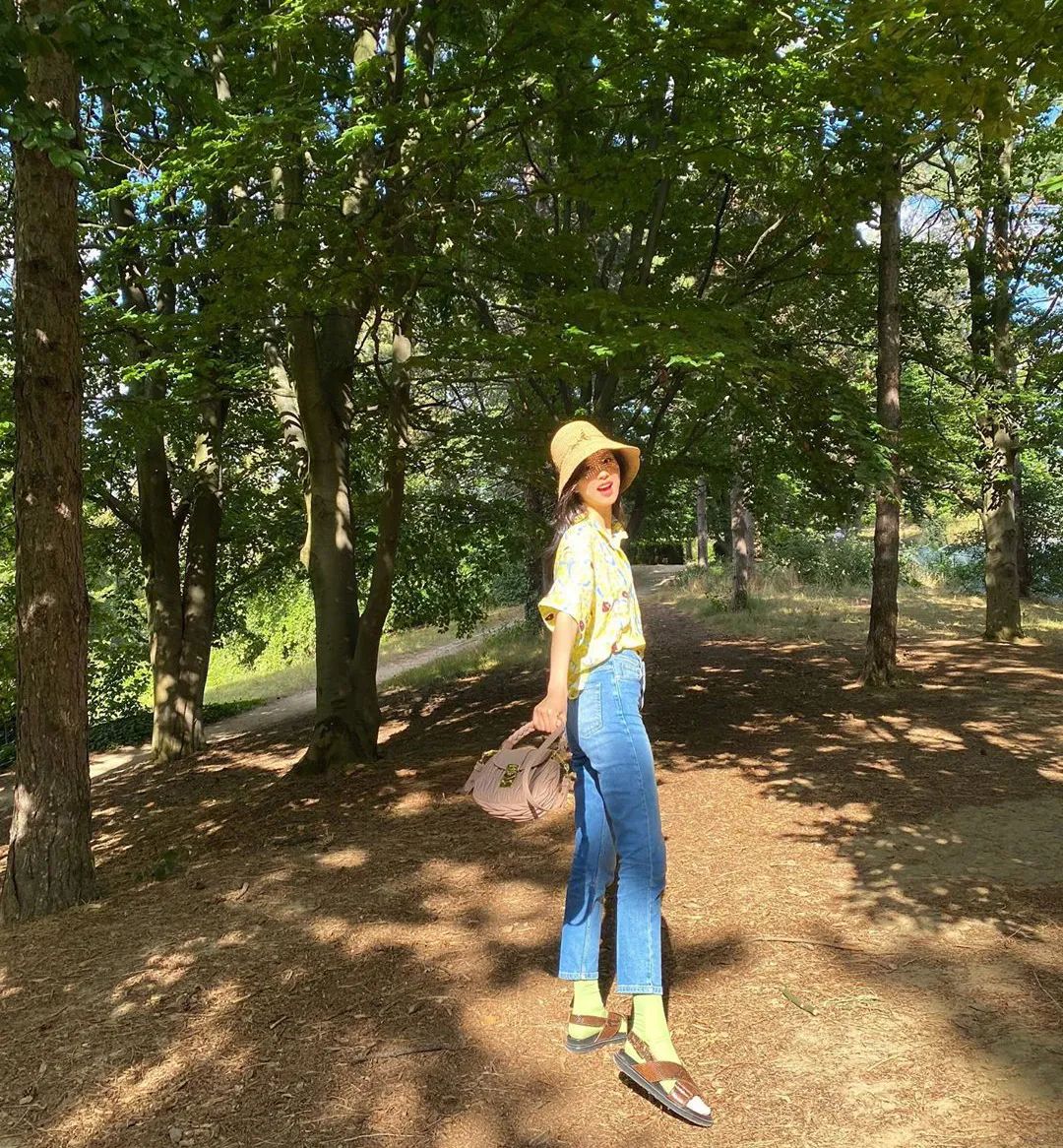 明星银色礼服钟楚曦,钟楚曦zara