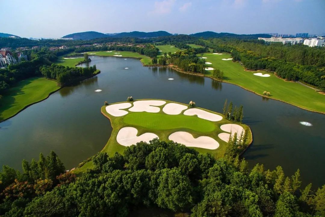 南京五星高尔夫酒店,南京新的五星级酒店