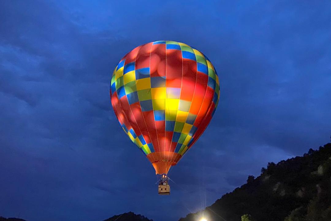 义乌热气球动力伞,北山热气球滑翔伞营地