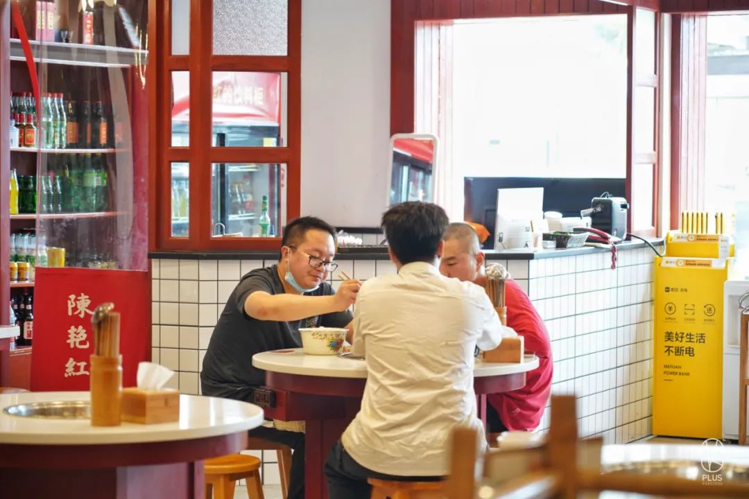 火锅大事件！陈艳红全杭12店狂打68折，盘菜1元起，人均60+新品吃嗨