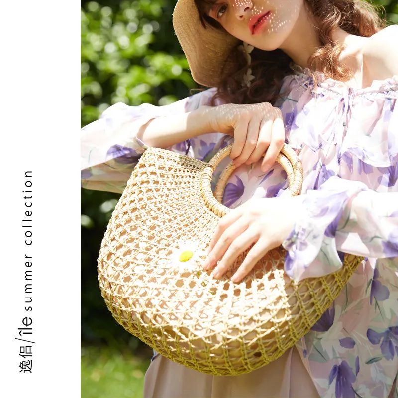 BAO料｜没有一只草编包，怎么能好好过夏天呢？