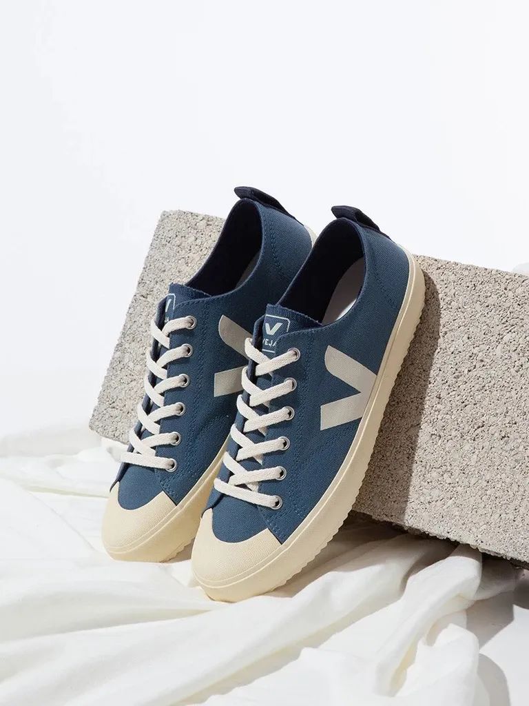 袋鼠冷门球鞋,想体验一下碳板跑鞋