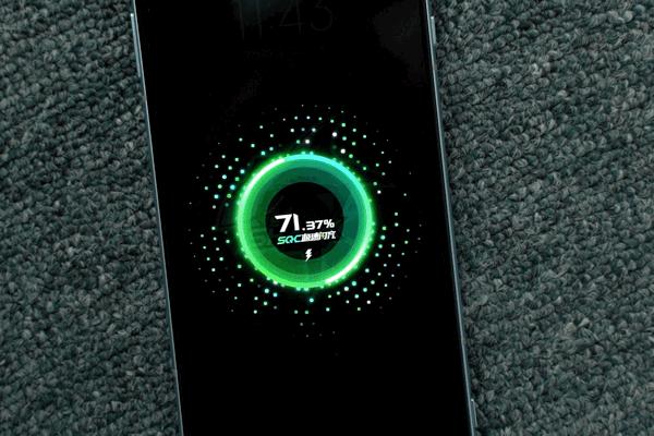 腾讯黑鲨游戏手机3S开箱:风格仍然鲜明,娱乐体验继续提升