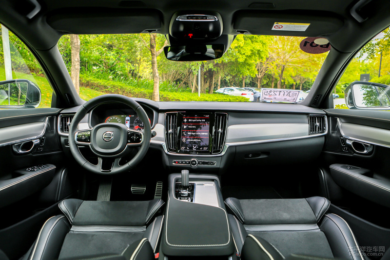 2020款全新沃尔沃s90试驾视频,顺应时代的改变