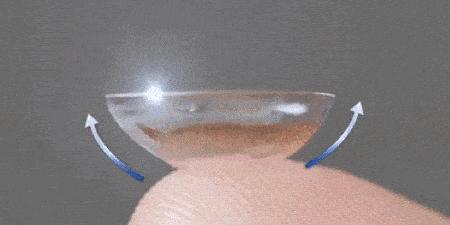 新手戴美瞳一不小心戳瞎了就完了,戴美瞳真的不会戳进去吗