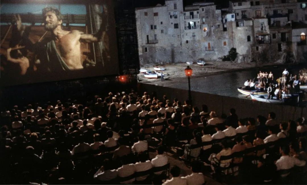 克里斯托弗·诺兰的经典电影,诺兰经典电影追随