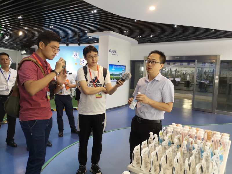 閮戝窞鍦熻憲鐗硅壊缇庨,閮戝窞鍦熻憲缇庨