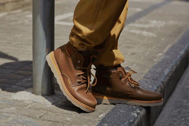 cat工装靴穿起来硬吗,cat工装靴