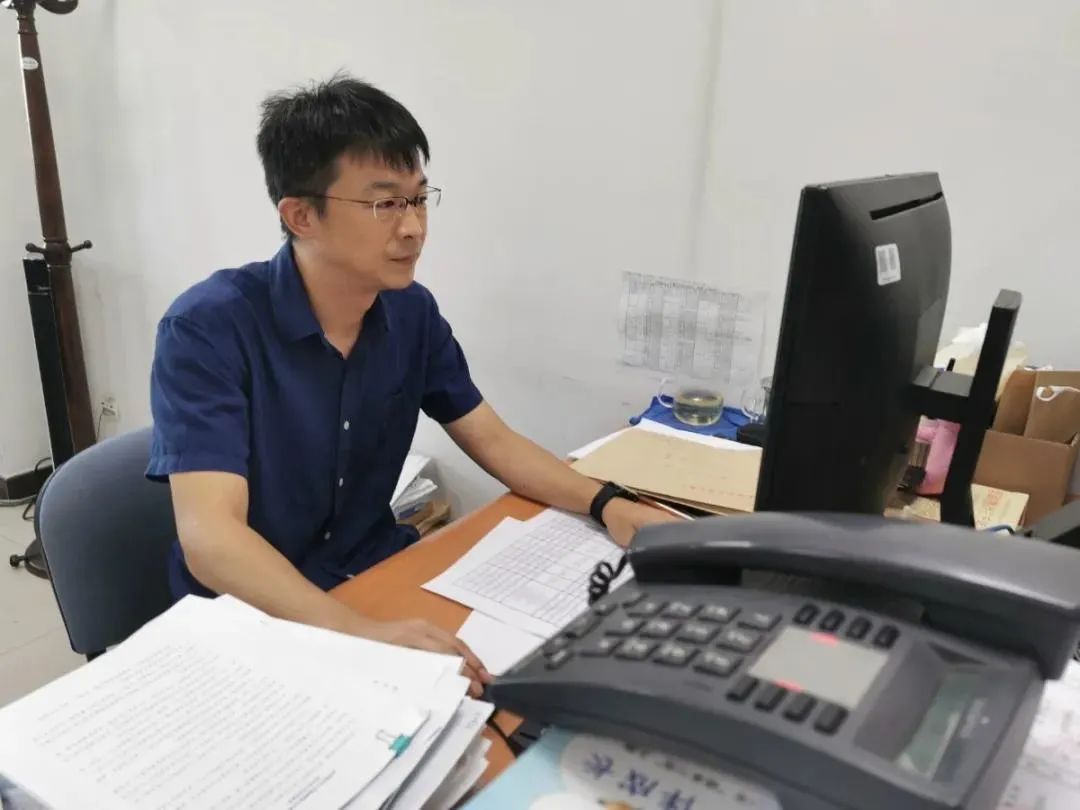 松江这些优秀教师获表彰!有你认识的吗?为他们点赞!