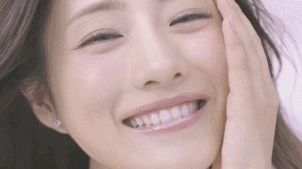 伪素颜女神懒人必备素颜霜,真心不错的一款懒人素颜霜