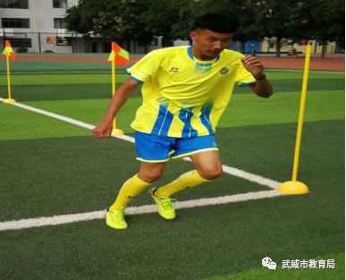 武威市代表团参加2020年甘肃省青少年校园足球夏令营活动成绩喜人,21人入选甘肃省青少年校园足球最佳阵容